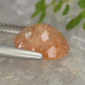 Pietra solare Arancione rossastra naturale da 4.32 ct, Ovale, Traslucido