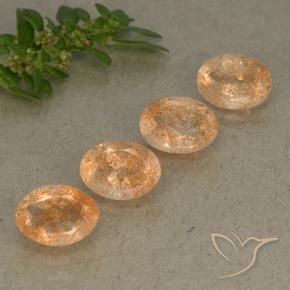 Gemme di Pietra solare Arancione chiaro naturale da 3.62 ct, Ovale, Traslucido