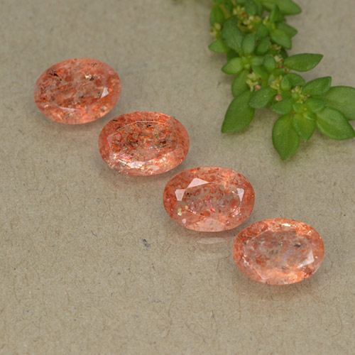 Pietra del sole naturale arancione da 2,78 ct, taglio ovale, traslucido