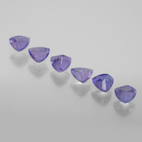 Tanzanite naturale blu da  ct, trillion, VVS-VS