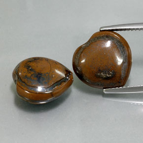 Tiger's eye naturale multicolore da  ct, a forma di cuore, opaco