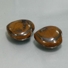 Tiger's eye naturale multicolore da  ct, a forma di cuore, opaco