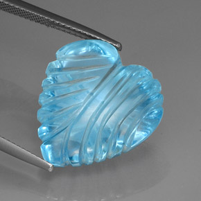 Topazio naturale blu da 27,79 ct, a forma di cuore, trasparente