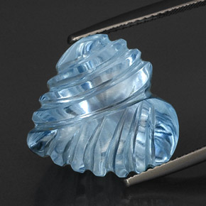 Topazio naturale blu da 21,42 ct, a forma di cuore, trasparente