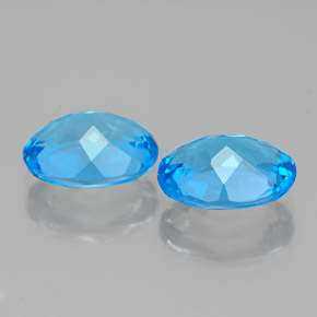 Topazio naturale blu svizzero da  ct, taglio ovale, VS-SI