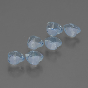 Topazio naturale blu da 1,94 ct, a forma di cuore, VS