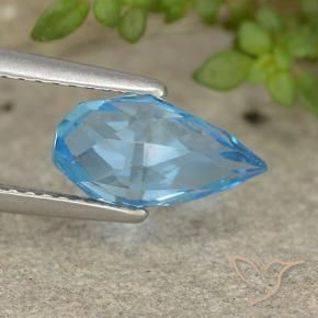 Topazio Blu svizzero naturale da 2.67 ct, Taglio briolette, VVS-VS