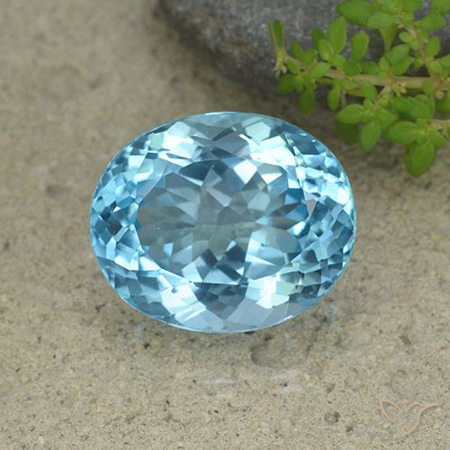 Topazio Blu svizzero naturale da 33.77 ct, Ovale, VVS-VS