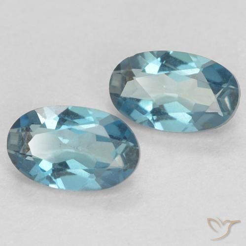 Gemme di Topazio Blu London naturale da 0.59 ct, Ovale, VVS-VS
