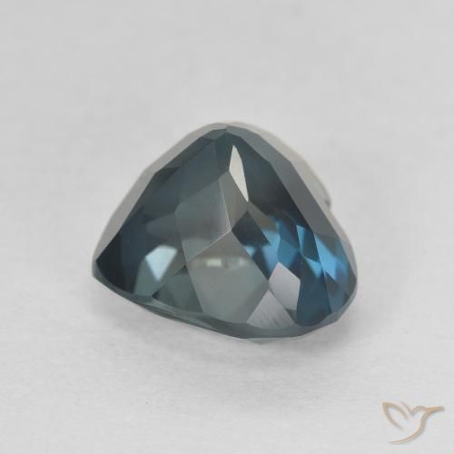 Topazio Blu London naturale da 4.36 ct, Cuore, VVS-VS