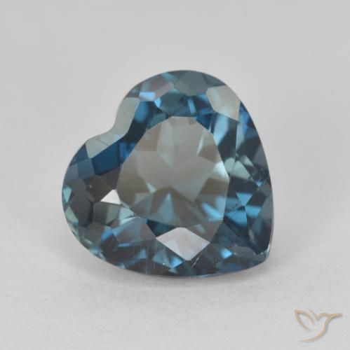 Topazio Blu London naturale da 3.77 ct, Cuore, VVS-VS