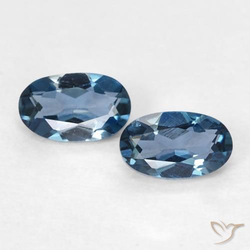 0.59ctw Naturale Blu London Topazio, Ovale, VVS
