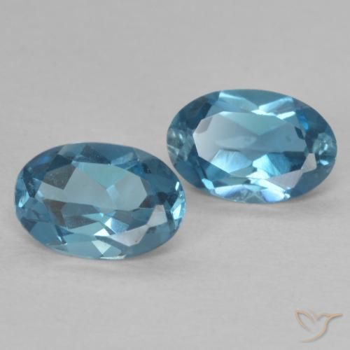 Gemme di Topazio Blu London naturale da 0.99 ct, Ovale, VVS-VS