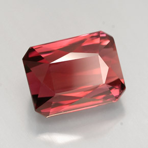 Tormalina naturale rosso da 5,01 ct, taglio smeraldo, VVS