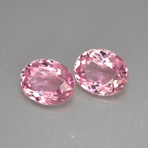Tormalina naturale rosa da  ct, taglio ovale, VVS-VS