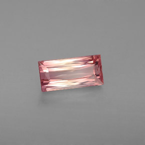 Tormalina naturale rosa da 1,21 ct, baguette, VVS-VS