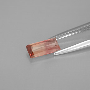 Tormalina naturale bicolore da 0,79 ct, baguette, VVS