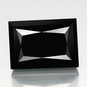 Tormalina naturale nero da 39,02 ct, baguette, opaco