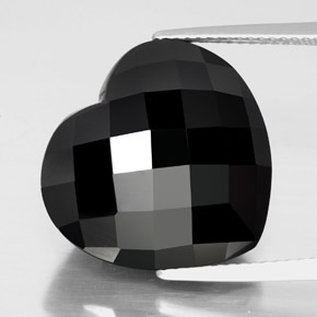 Tormalina naturale nero da 25,72 ct, a forma di cuore, opaco