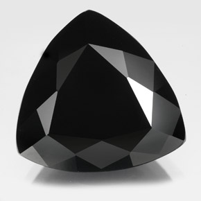 Tormalina naturale nero da 16,90 ct, trillion, opaco