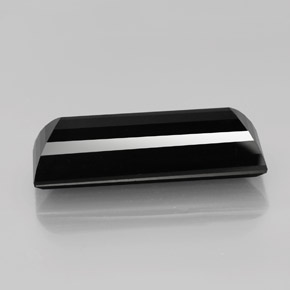 Tormalina naturale nero da 30,39 ct, baguette, opaco