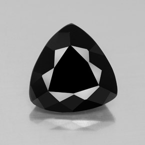 Tormalina naturale nero da 4,49 ct, trillion, opaco