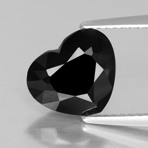 Tormalina naturale nero da 2,18 ct, a forma di cuore, opaco