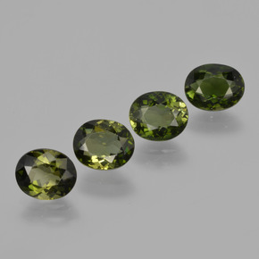 Gemme di Tormalina Verde scuro naturale da 3.44 ct, Taglio ovale, VVS-VS