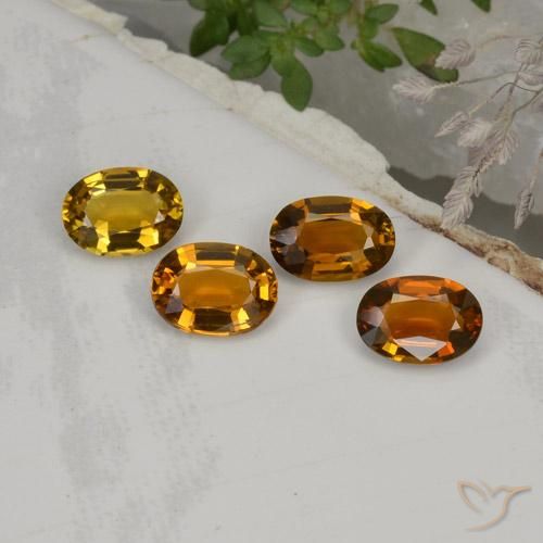 3.24ctw Naturale Marrone Cannella Intenso Tormalina, Ovale, VVS-VS