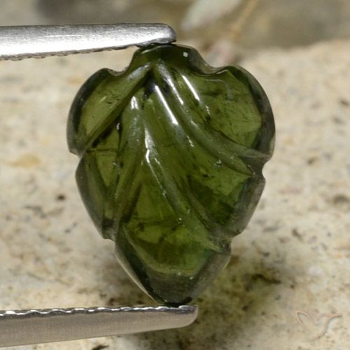 2.29ct Naturale Verde foresta Tormalina, Taglio a fiore, Traslucido