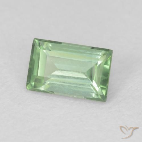 Tormalina Verde foresta chiaro naturale da 0.66 ct, Taglio a baguette, VS