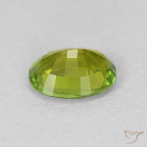Tormalina Verde acceso naturale da 0.68 ct, Ovale, VVS