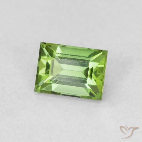 Tormalina Verde scuro naturale da 0.50 ct, Taglio a baguette, VVS-VS