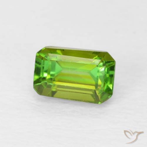 Tormalina Medium Light-Green naturale da 0.71 ct, Ottagonale / Taglio smeraldo, VVS