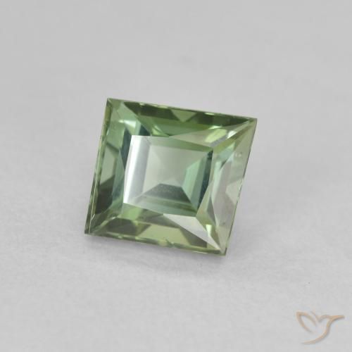 Tormalina Verde Terra Pallido naturale da 1.58 ct, Taglio a fantasia, VVS