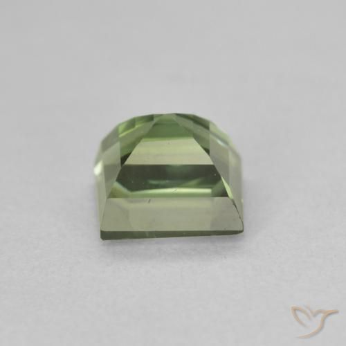 Tormalina Verde Terra Pallido naturale da 1.58 ct, Taglio a fantasia, VVS