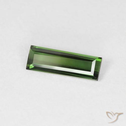 Tormalina Medium Dark-Green naturale da 0.45 ct, Taglio a baguette, VVS-VS