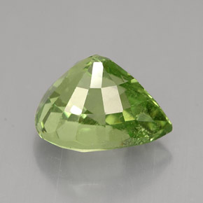 Granato Tsavorite Verde naturale da 4.95 ct, Forma a pera, VS