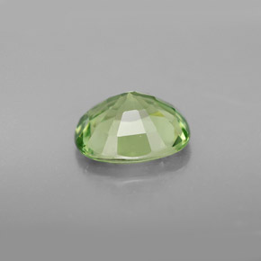 Granato tsavorite naturale verde da 2,62 ct, taglio a cuscino, VS