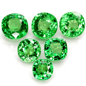 Granato tsavorite naturale verde da  ct, taglio a cuscino, VS