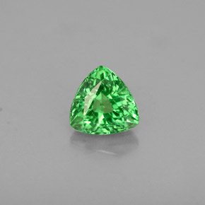 Granato tsavorite naturale verde da 0,47 ct, trillion, VS