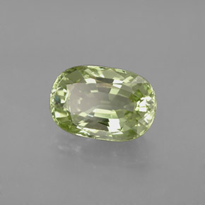 Granato Tsavorite Verde naturale da 3.14 ct, Taglio a cuscino, VVS-VS