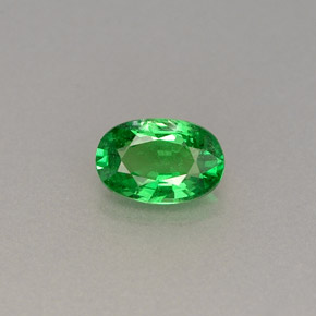 Granato Tsavorite Cromo verde naturale da 0.60 ct, Taglio ovale, VS