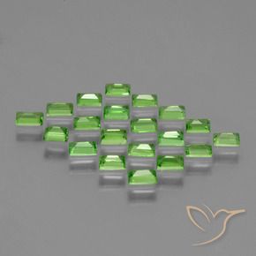 Gemme di Granato Tsavorite Verde acceso naturale da 1.60 ct, Taglio a baguette, VS