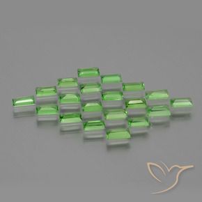 Gemme di Granato Tsavorite Verde acceso naturale da 2.36 ct, Taglio a baguette, VS