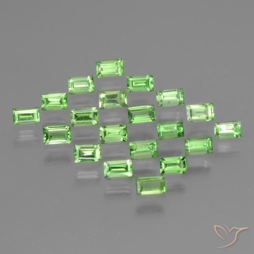 1.73ctw Naturale Verde acceso Granato Tsavorite, Taglio a baguette, VS