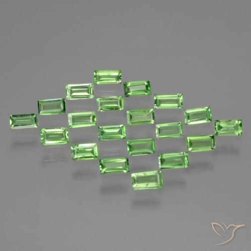 1.08ctw Naturale Verde acceso Granato Tsavorite, Taglio a baguette, VS
