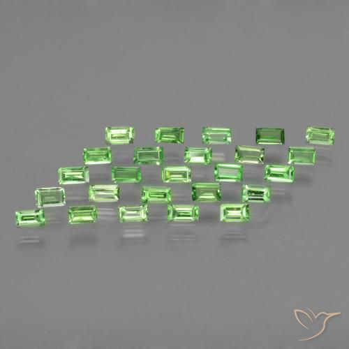 1.62ctw Naturale Verde acceso Granato Tsavorite, Taglio a baguette, VS