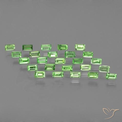 Gemme di Granato Tsavorite Verde acceso naturale da 1.62 ct, Taglio a baguette, VS
