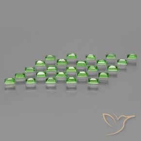 Gemme di Granato Tsavorite Verde acceso naturale da 2.38 ct, Taglio a baguette, VS